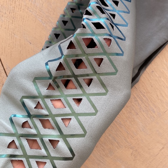 Ultracor leggings size small - Picture 6 of 6